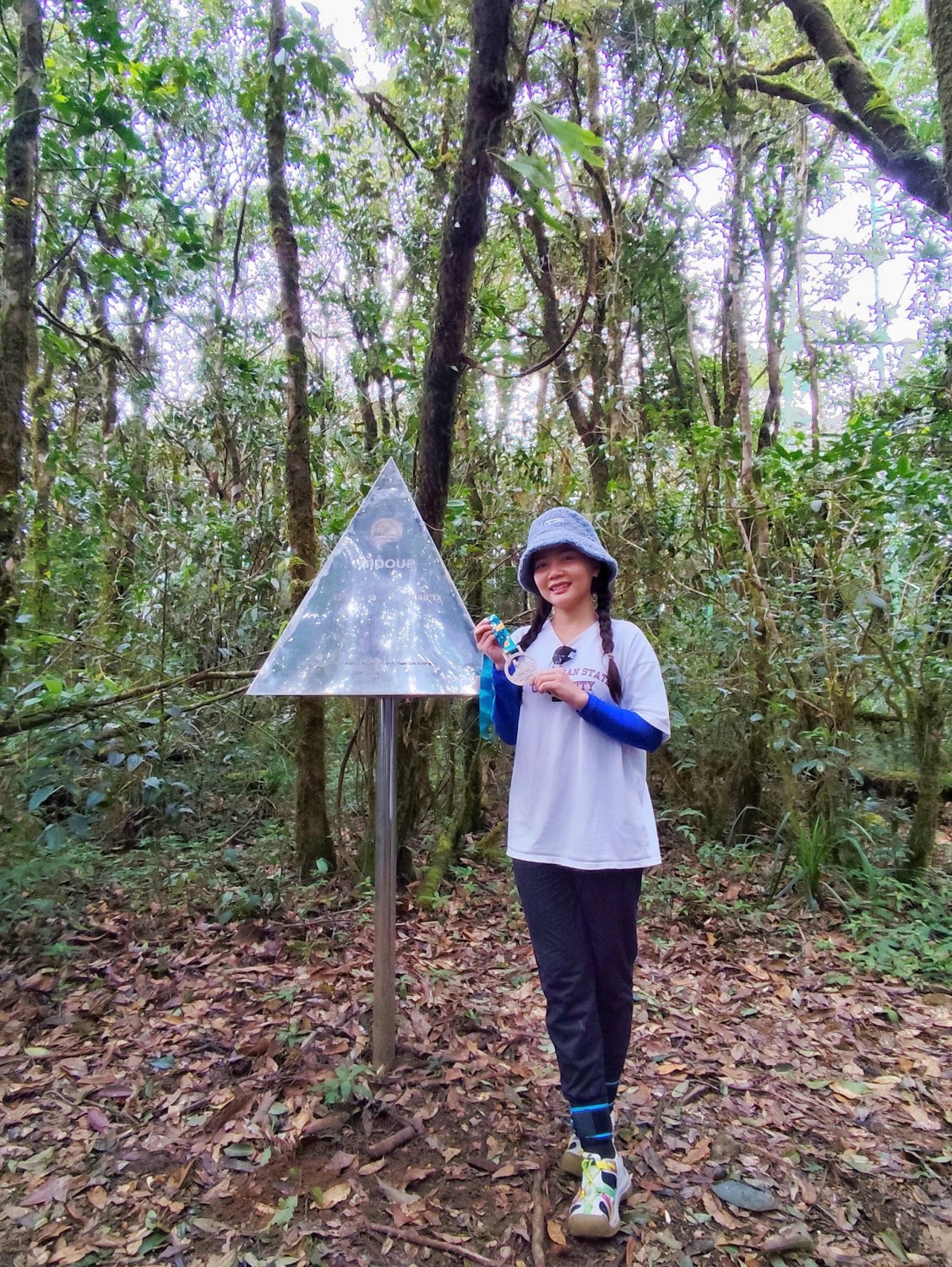 Checkin đỉnh Bidoup